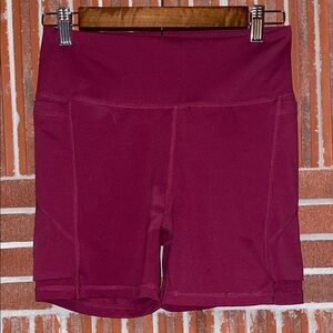 Senita women’s biker shorts yoga size medium